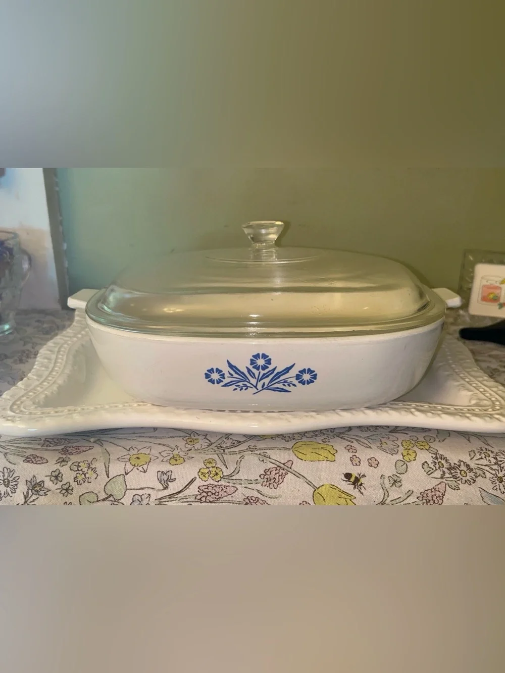 Corning Ware P-10-B (10-inch) Blue Cornflower casserole dish with Lid